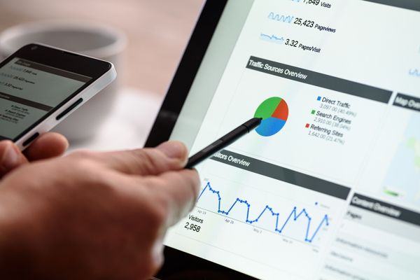 About Charts, SEO expert based in Sudbury, specializing in data-driven SEO strategies to enhance local business visibility and online performance.